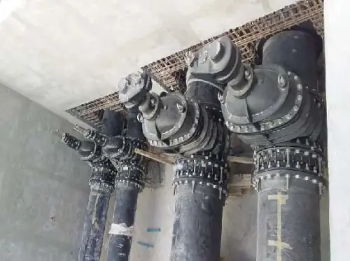 Installation-of-Mechanical-Fittings-inside-Valve-Chamber-6